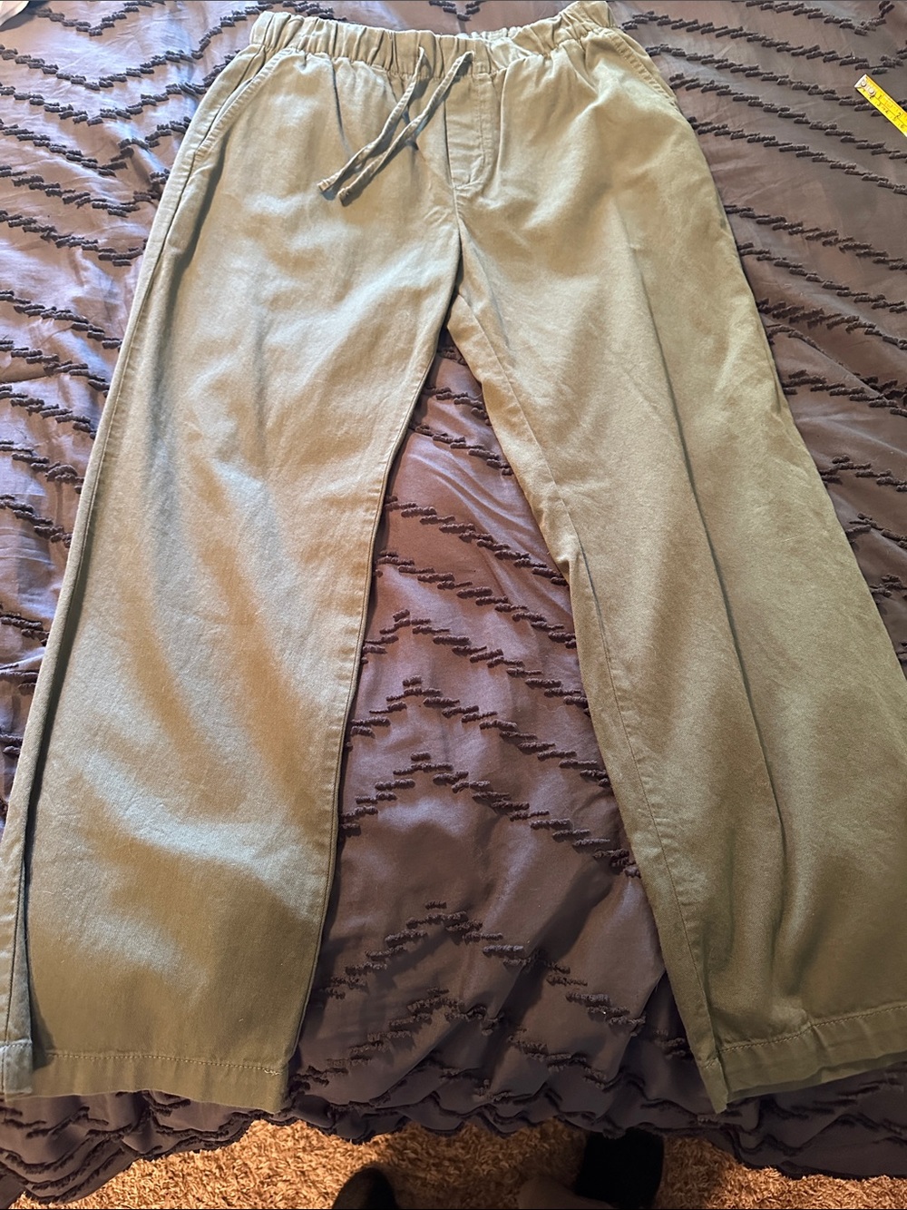 GAP Olive Easy Pants